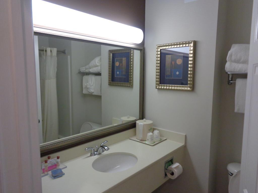 Wingate By Wyndham Destin Hotell Rom bilde